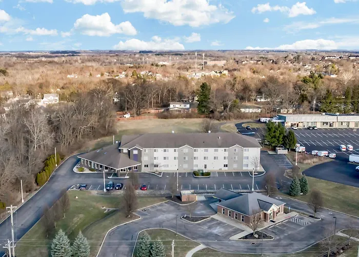 Sleep Inn & Suites - - University Area