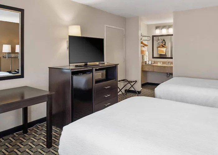 Quality Inn Kingsland