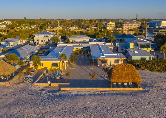 Beach Retreat On Casey Key