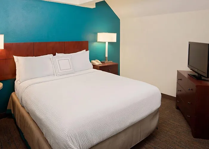 Residence Inn By Marriott Louisville East