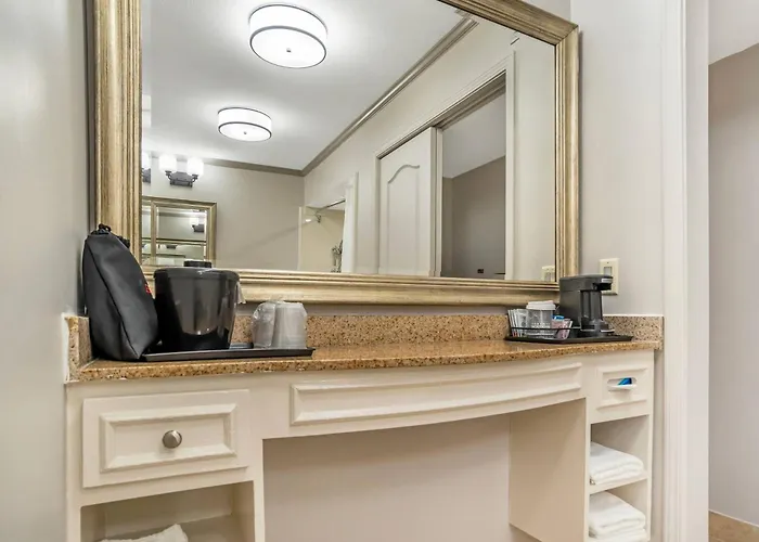 Country Inn & Suites By Radisson, New Orleans, La