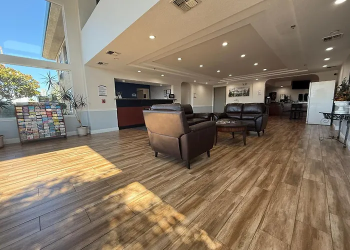 Baymont By Wyndham Manteca Hotel, United States