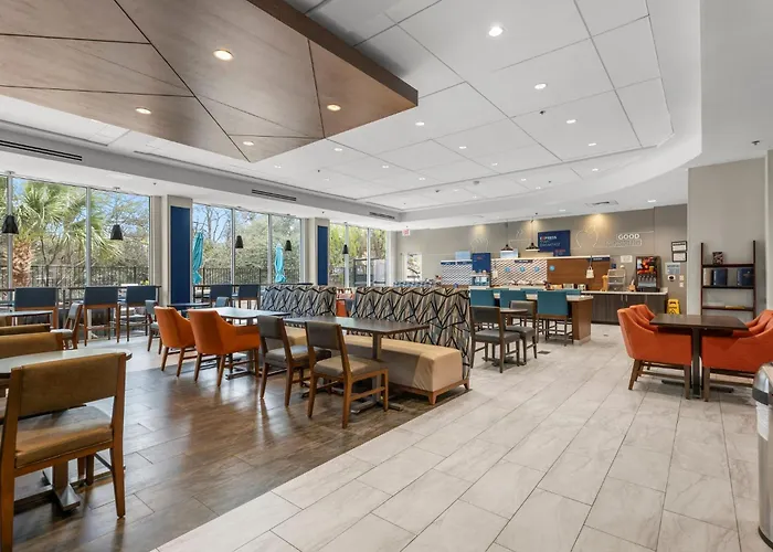 Holiday Inn Express Hotel & Suites Austin Nw - Arboretum Area By Ihg
