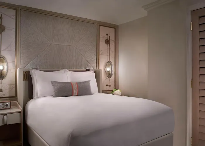 Hotel The Ritz-Carlton Naples Pine Ridge, USA