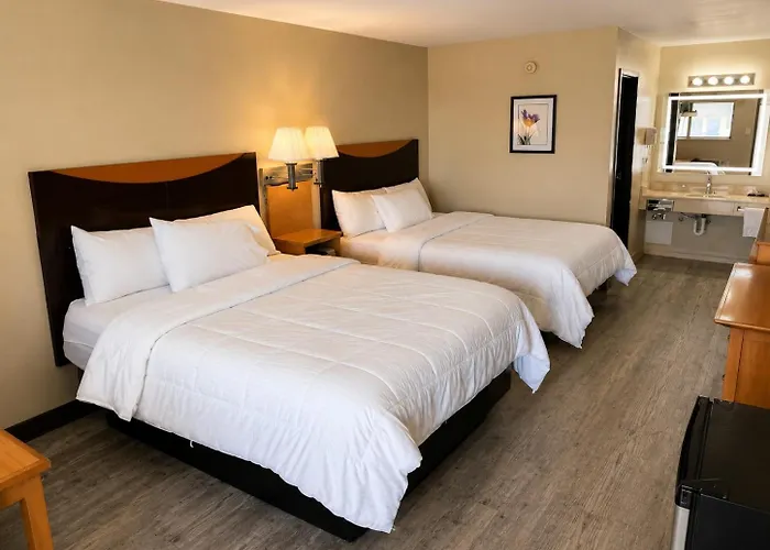 Four Winds Motel & Rv Park