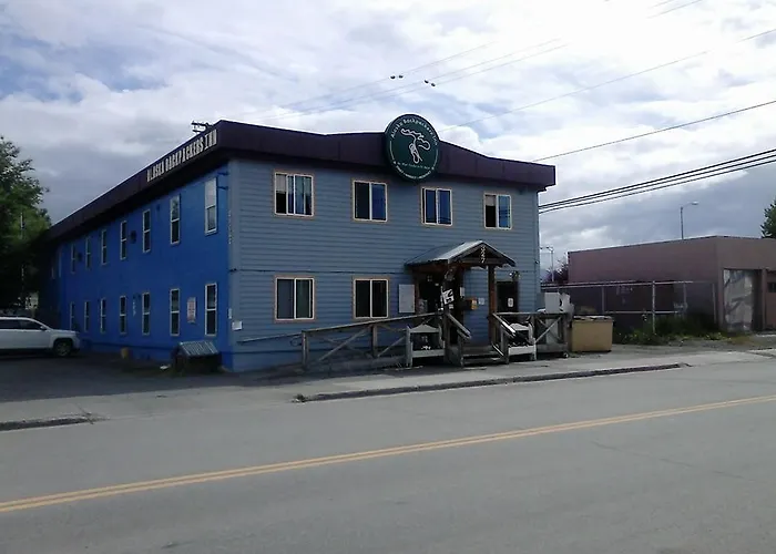 Alaska Backpackers Inn