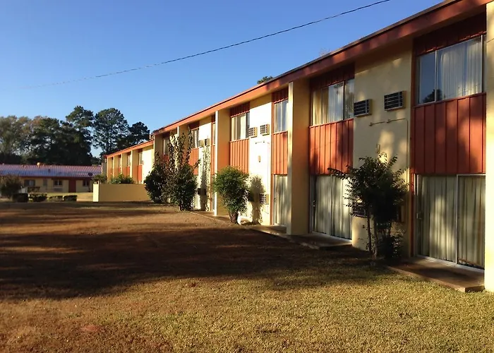 Executive Inn