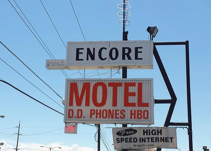 Encore Motel