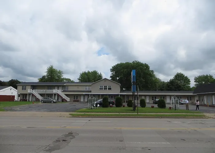 Holiday Motel