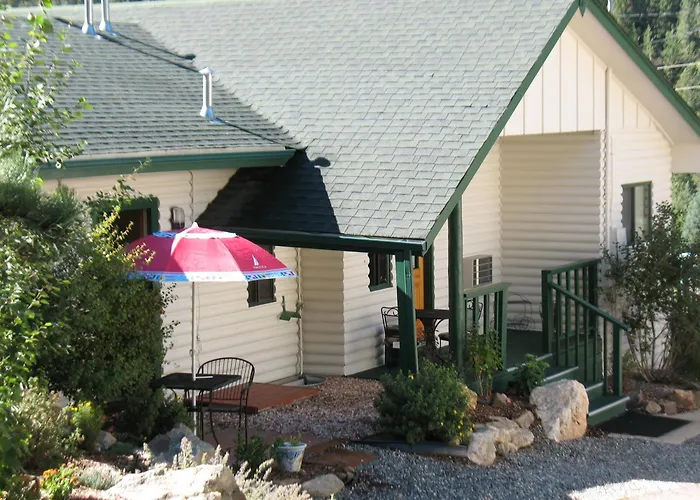 Coyote Motel