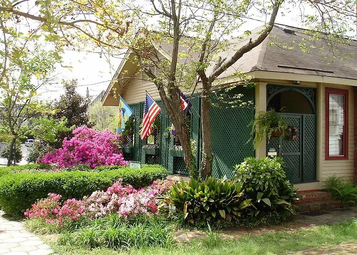 The Lattice Inn