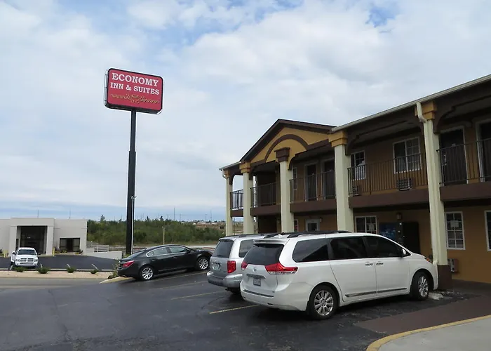 Economy Inn & Suites