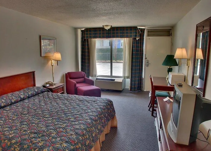Budgetel Inn And Suites