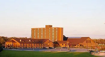 Fort Rapids Indoor Waterpark Resort