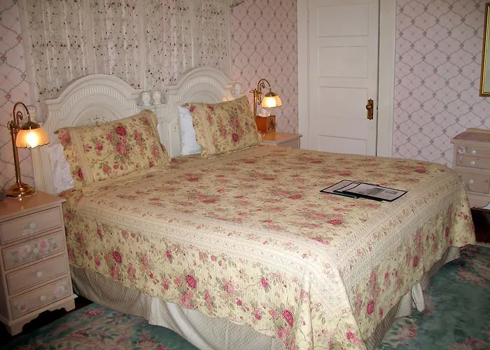 Lion And The Rose Victorian Guest House Portland, United States