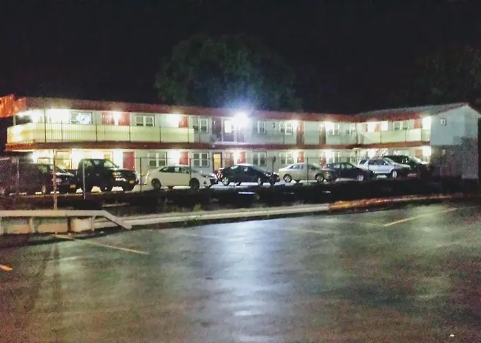 Happy Journey Motel