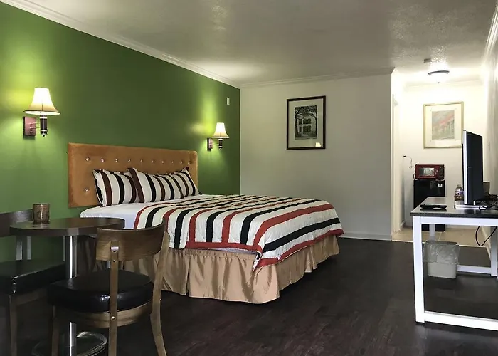 Olivia Inn