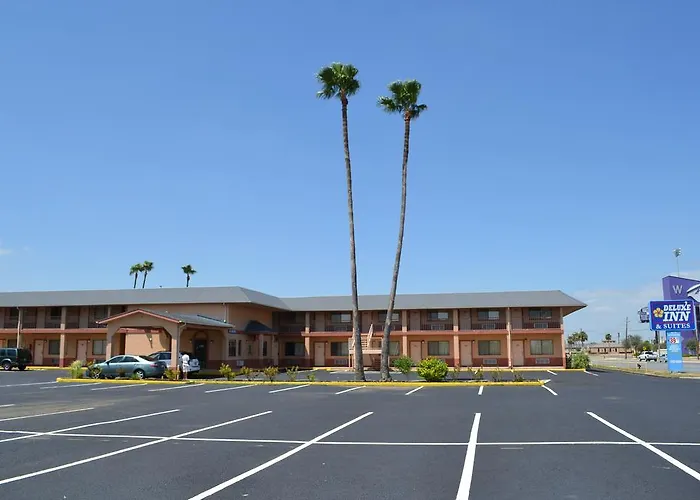 Deluxe Inn And Suites Weslaco