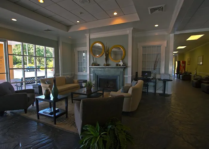 Springfield Hotel And Suites