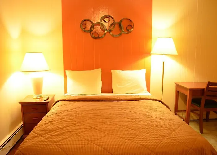 Motor Lodge