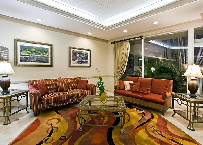 Holiday Inn Coral Gables / University