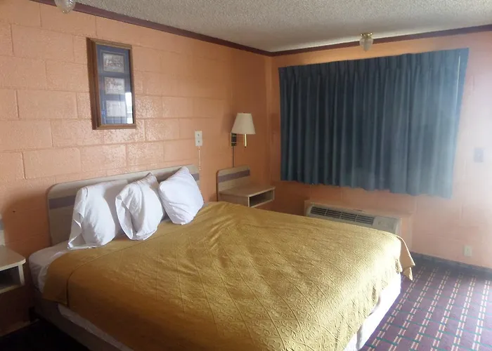 Sage & Sand Motel