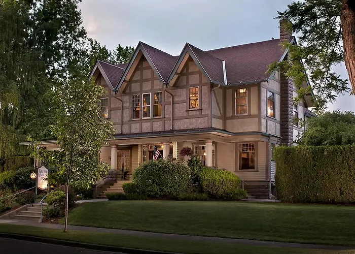 Green Gables Inn