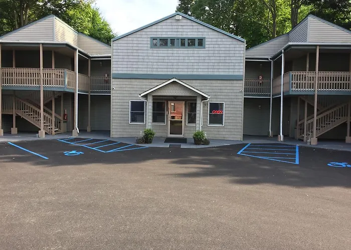 Town House Inn Oneonta, United States