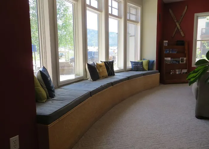 Crested Butte Hostel, United States