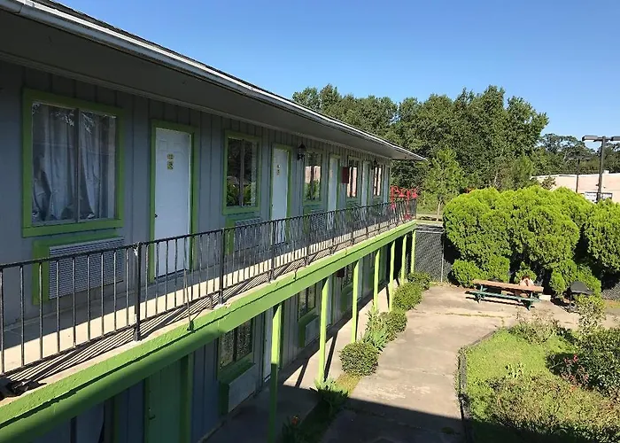 Olivia Inn