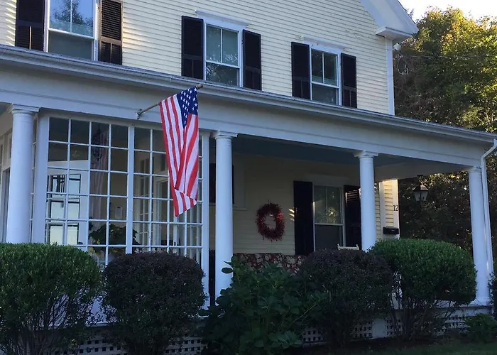 Bayberry Inn Bed & Breakfast