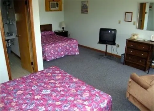 Hawkeye Motel