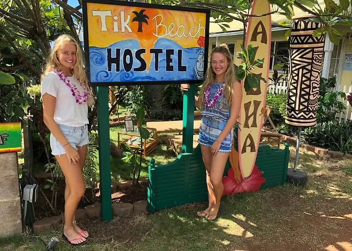 Tiki Beach Hostel-At The Beach In Lahaina