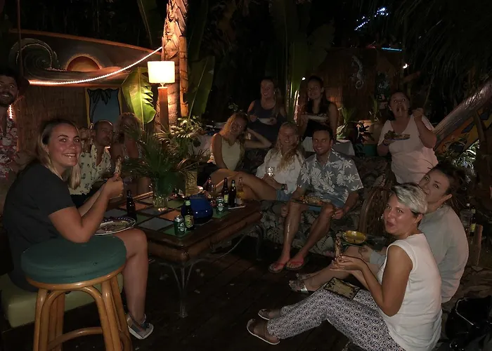 Tiki Beach Hostel-At The Beach In Lahaina, United States