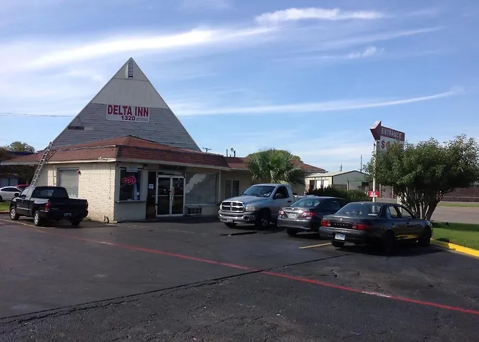 Delta Inn