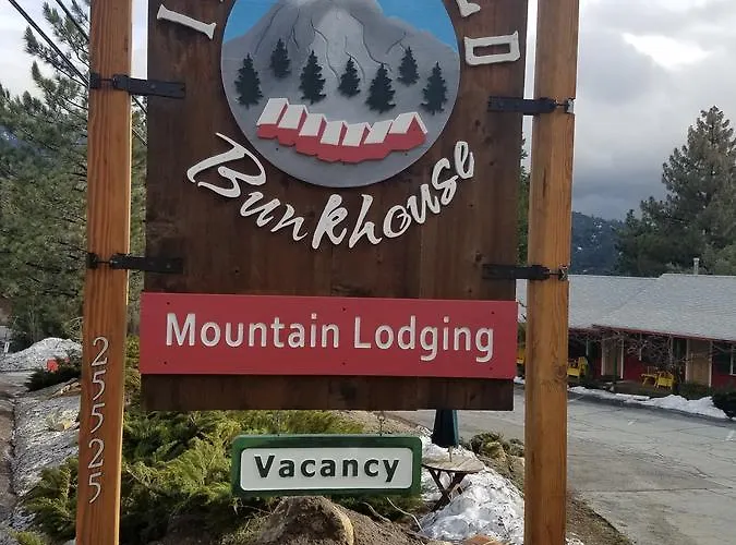 Idyllwild Bunkhouse