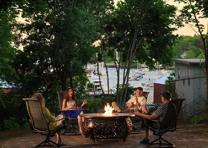 Hawthorn Inn Camden, United States