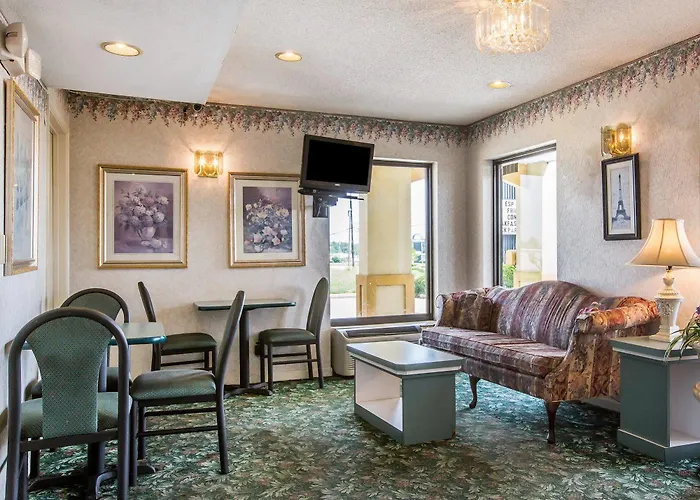 Rodeway Inn Montgomery