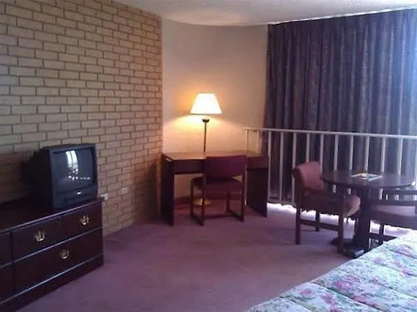 Rio Grande Plaza And Suites