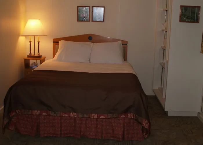 Island Acres Resort Motel