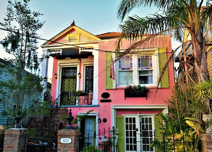 Madame Isabelle'S House