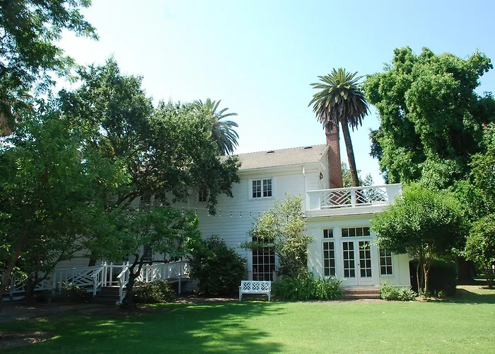 Bear Creek Inn