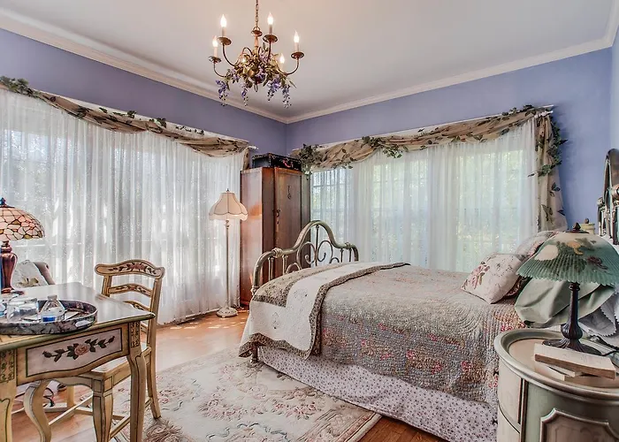 Daisy Hill Bed And Breakfast