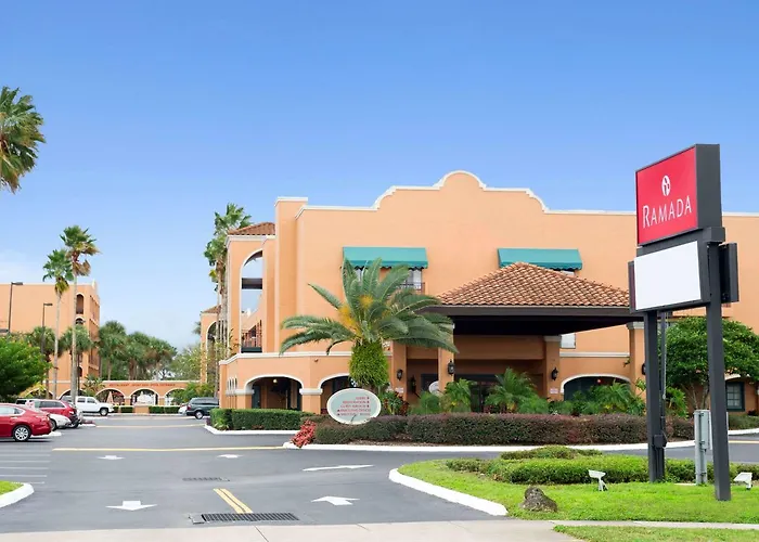 Ramada By Wyndham Downtown