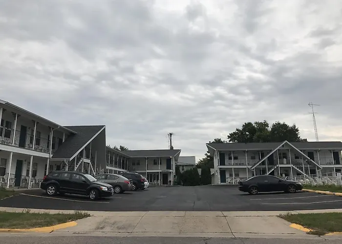 Gables Motel