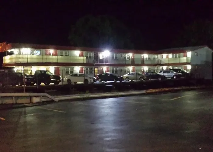 Happy Journey Motel