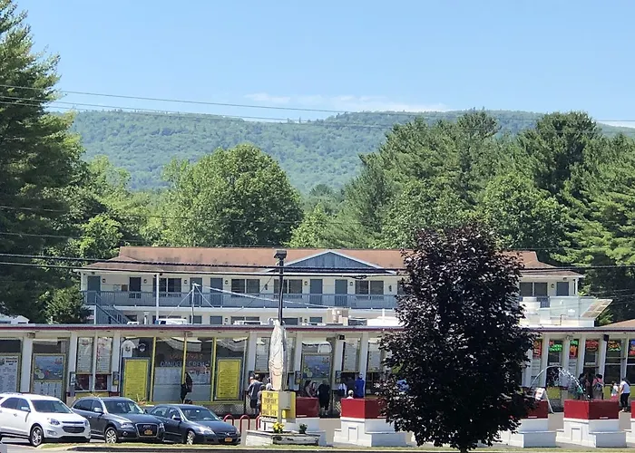 Wakita Court Motel Queensbury, United States