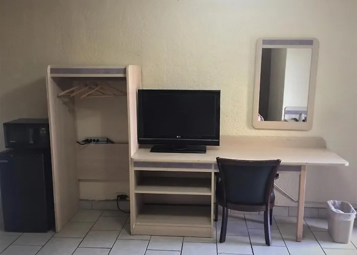 Economy Inn Lawton