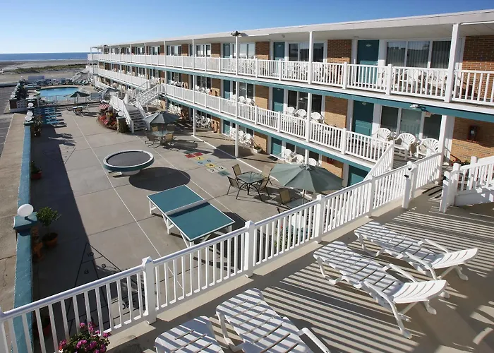 Monterey Resort