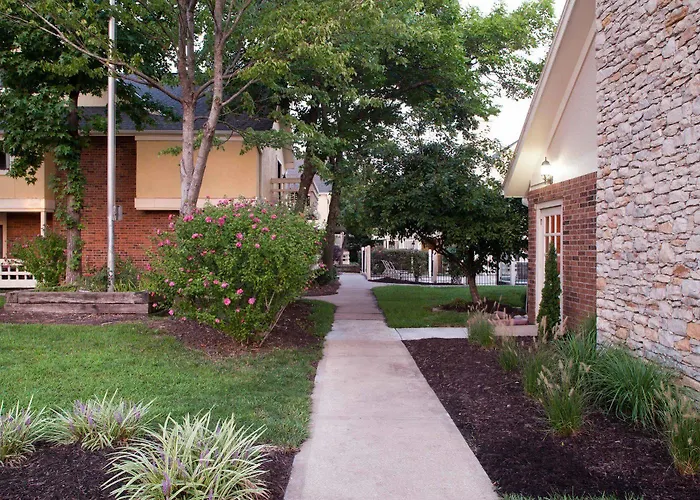 Cloverleaf Suites Kansas City Overland Park, United States